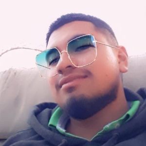 Meet your Posher, Charly